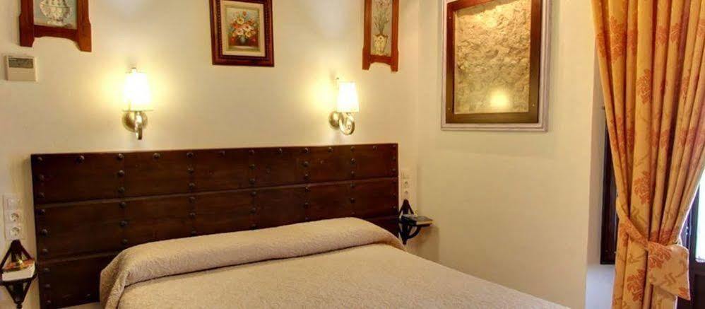 La Posada Del Infante La Puebla de los Infantes Kültér fotó
